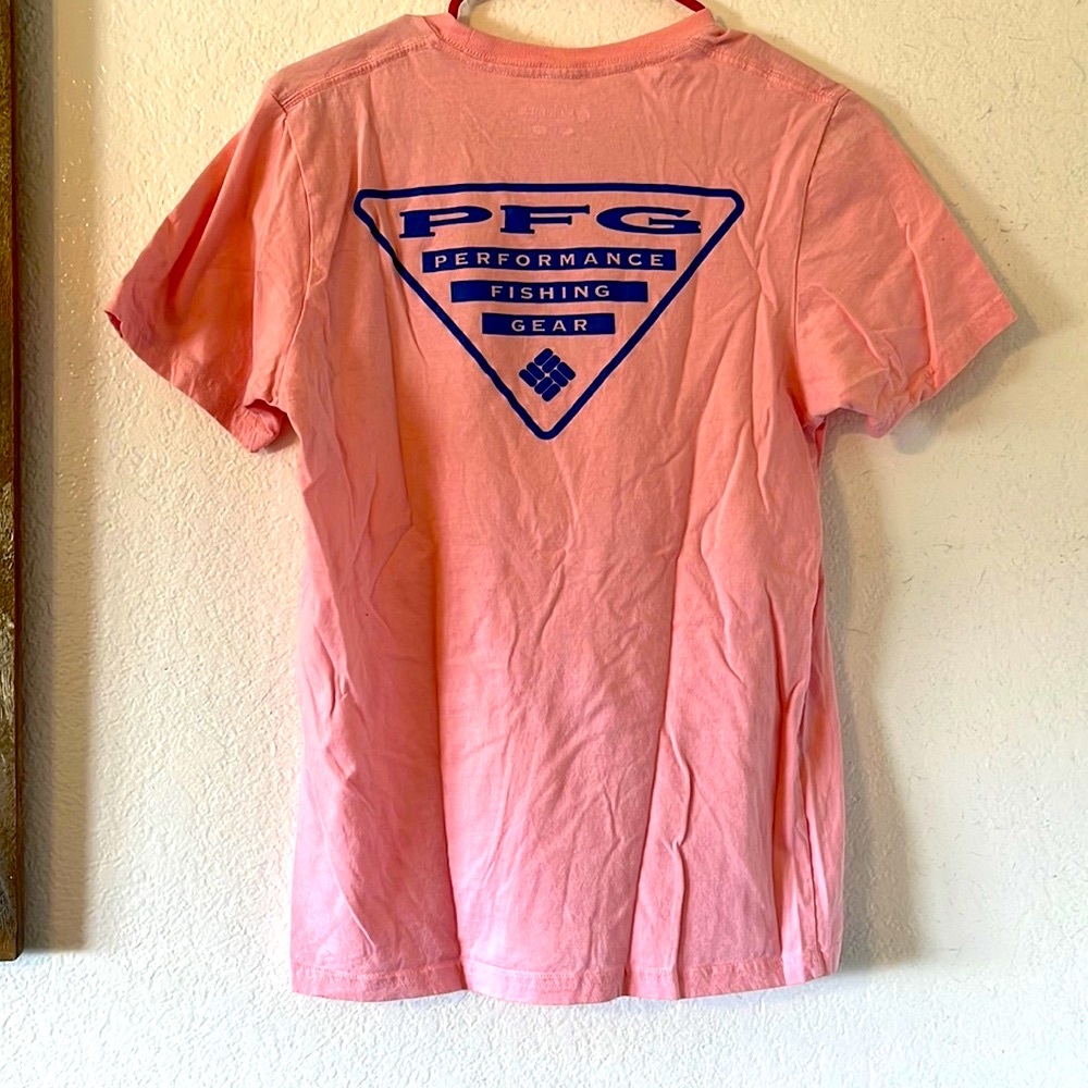 Columbia pfg shirt